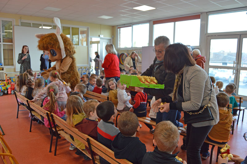 Près de 500 chocolats dans nos écoles !
